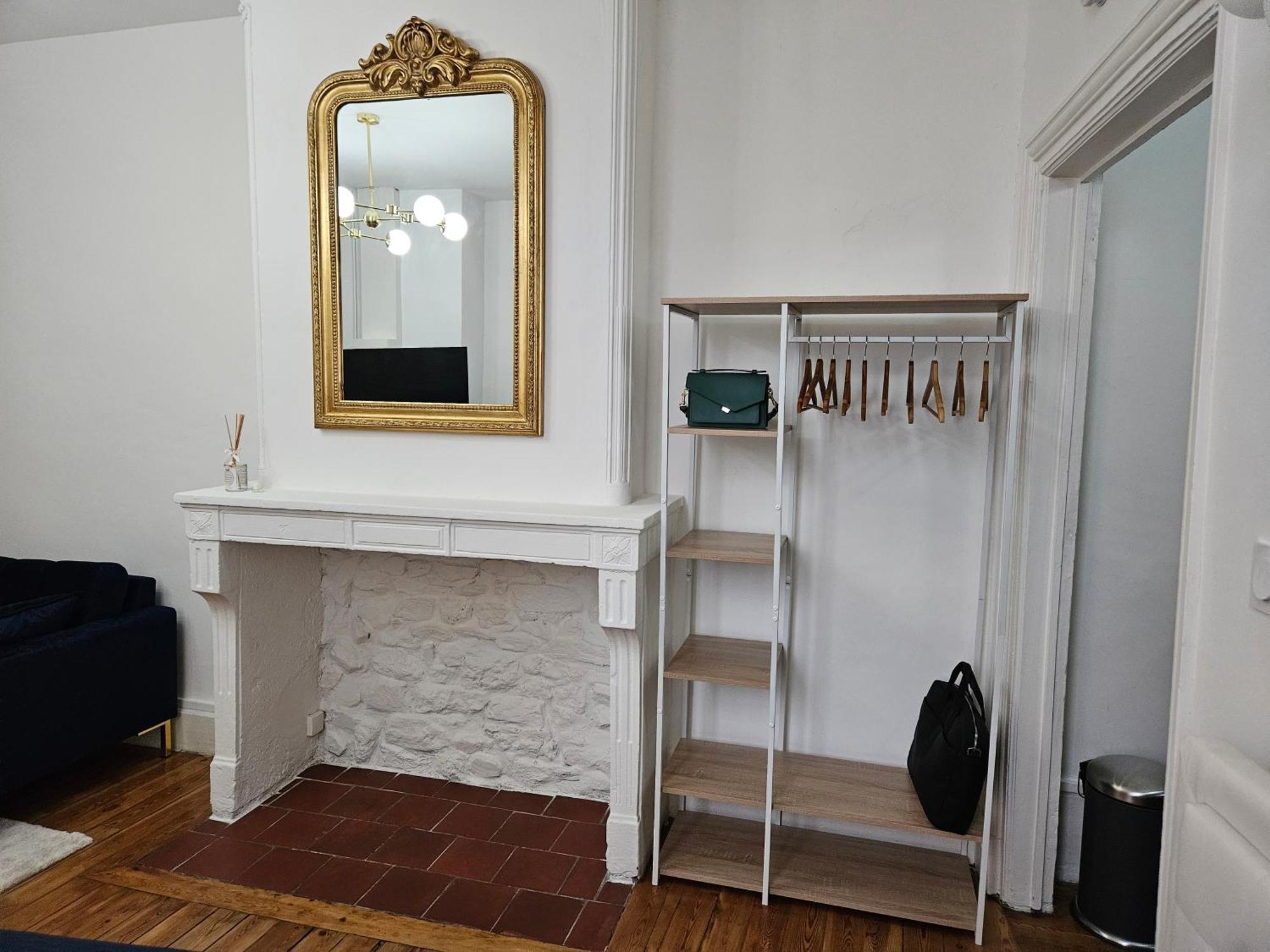 Suite Chic, Contemporaine Au Pied De La Cathedrale Вьен Экстерьер фото